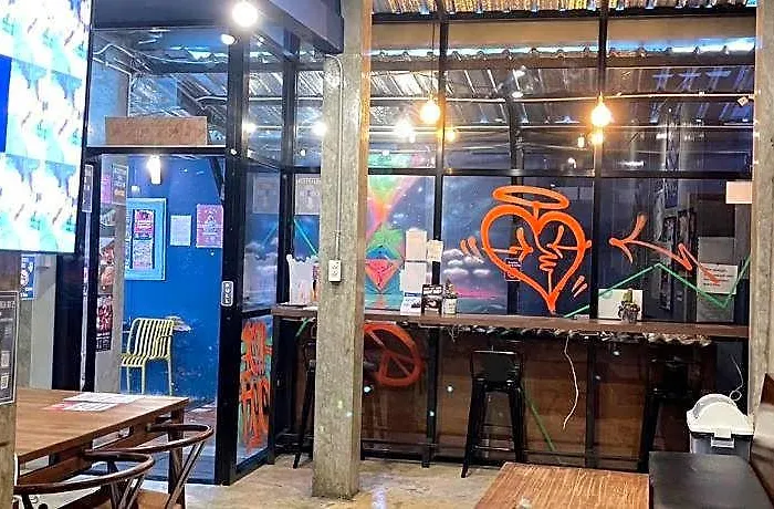 Area81 Hideout Khaosan Hotel