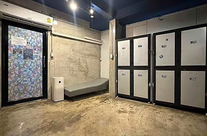 Area81 Hideout Khaosan Hotel